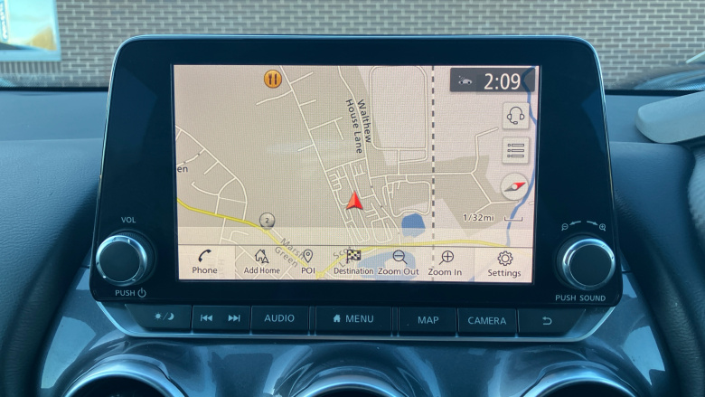 Nissan Juke 1.0 DiG-T 114 N-Connecta 5dr DCT Petrol Hatchback